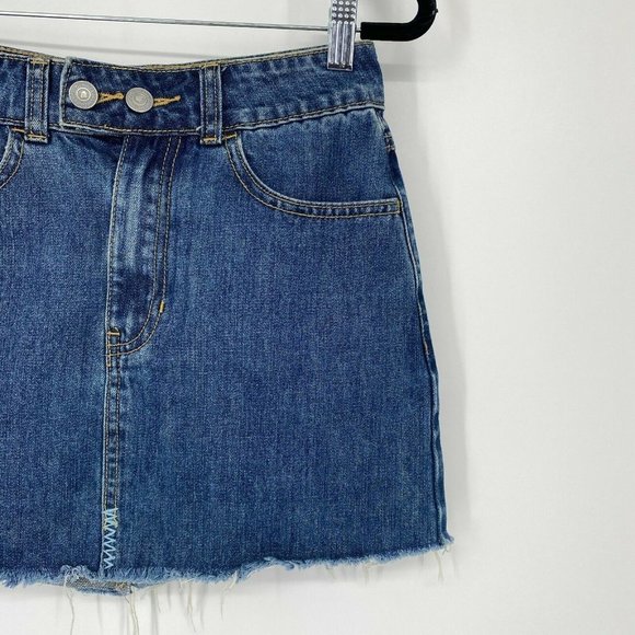 Marine Layer Mendes Denim Mini Skirt Women Size XS Raw Hem Cotton Dark Wash Blue - Picture 2 of 10